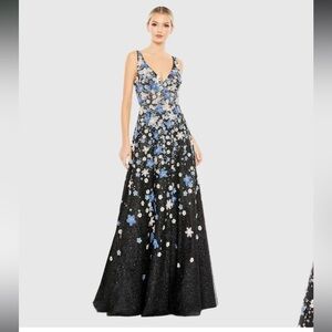 Mac Duggal brand new dress.